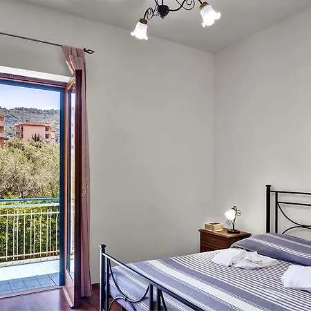 Διαμέρισμα Caruso 4 By Villasandco Rentalsorrento